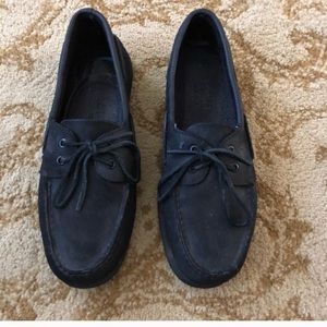 Men’s black Sperrys
